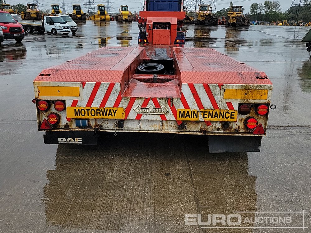 Nooteboom Tri Axle Drop Neck Low Loader Trailer, Out Riggers, 3 Axle Steer, Air Brakes - Semi-reboque baixa: foto 4 Nooteboom Tri Axle Drop Neck Low Loader Trailer, Out Riggers, 3 Axle Steer, Air Brakes - Semi-reboque baixa: foto 4