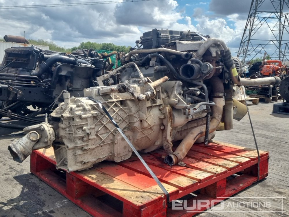 Paccar 4 Cylinder Engine, Gearbox - Motor: foto 1 Paccar 4 Cylinder Engine, Gearbox - Motor: foto 1