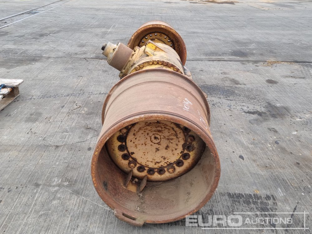 Axle to suit CAT 966F - Peça de reposição: foto 2 Axle to suit CAT 966F - Peça de reposição: foto 2