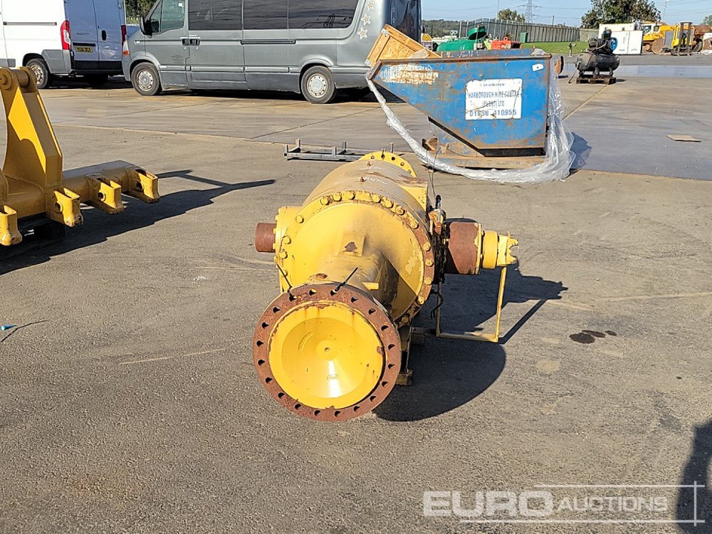 CAT Drive Axle to suit Wheeled Loader - Peça de reposição: foto 4 CAT Drive Axle to suit Wheeled Loader - Peça de reposição: foto 4
