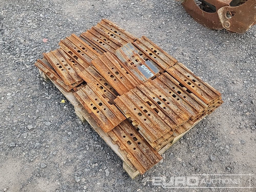 Pallet of 380mm Pads to suit Excavator - Peça de reposição: foto 5 Pallet of 380mm Pads to suit Excavator - Peça de reposição: foto 5