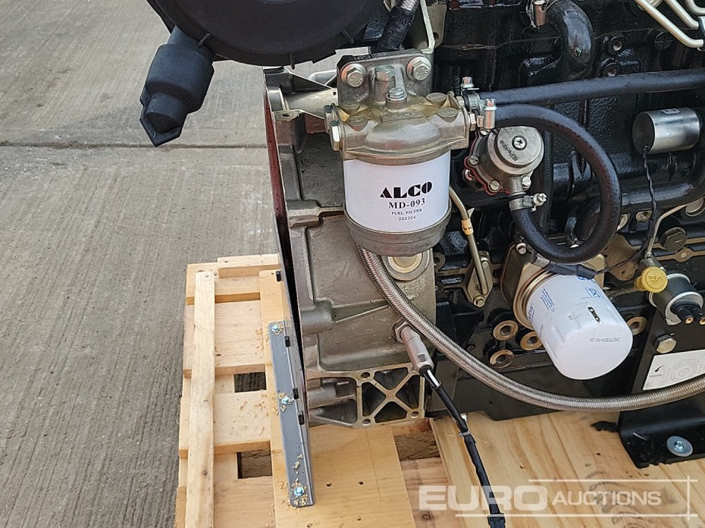 Motor Perkins 403A: foto 20