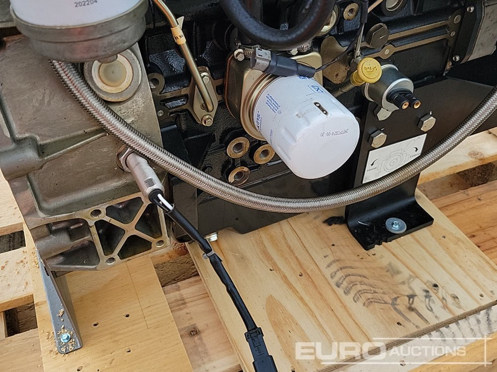Motor Perkins 403A: foto 21