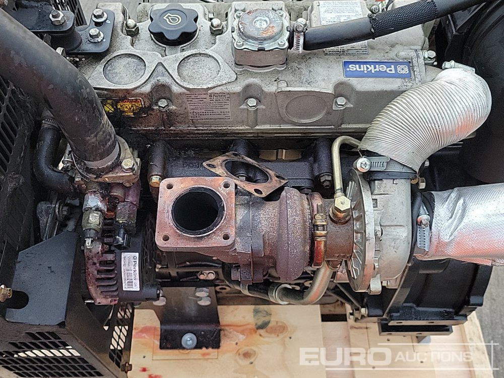 Motor Perkins 403A: foto 11