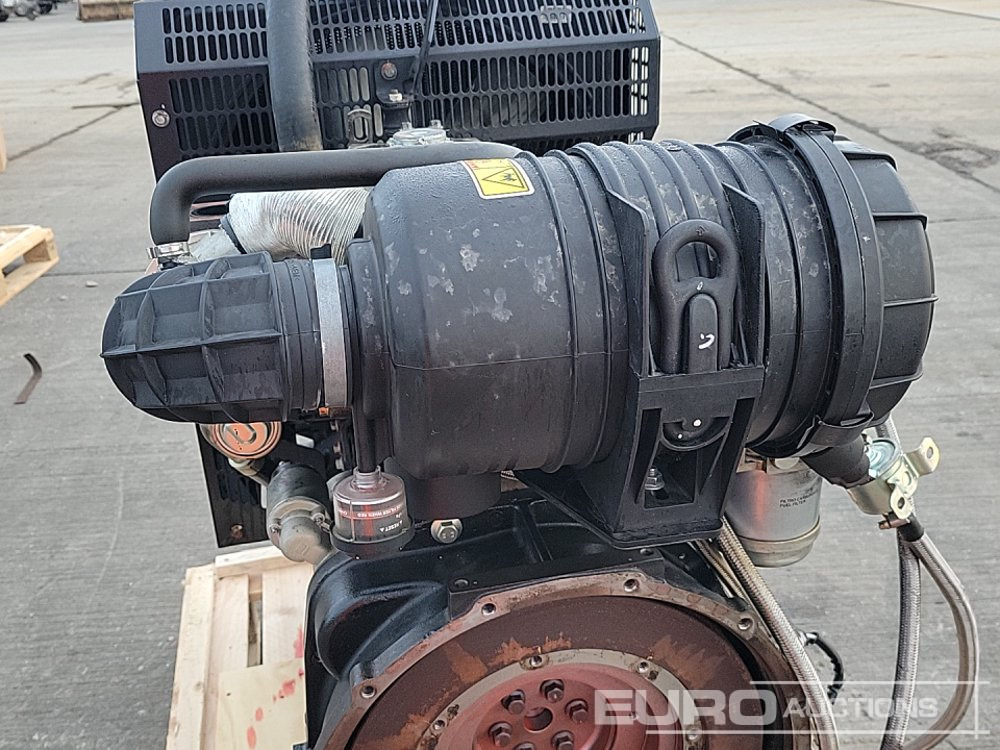 Motor Perkins 403A: foto 16