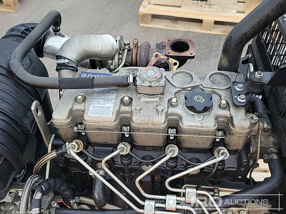 Motor Perkins 403A: foto 20