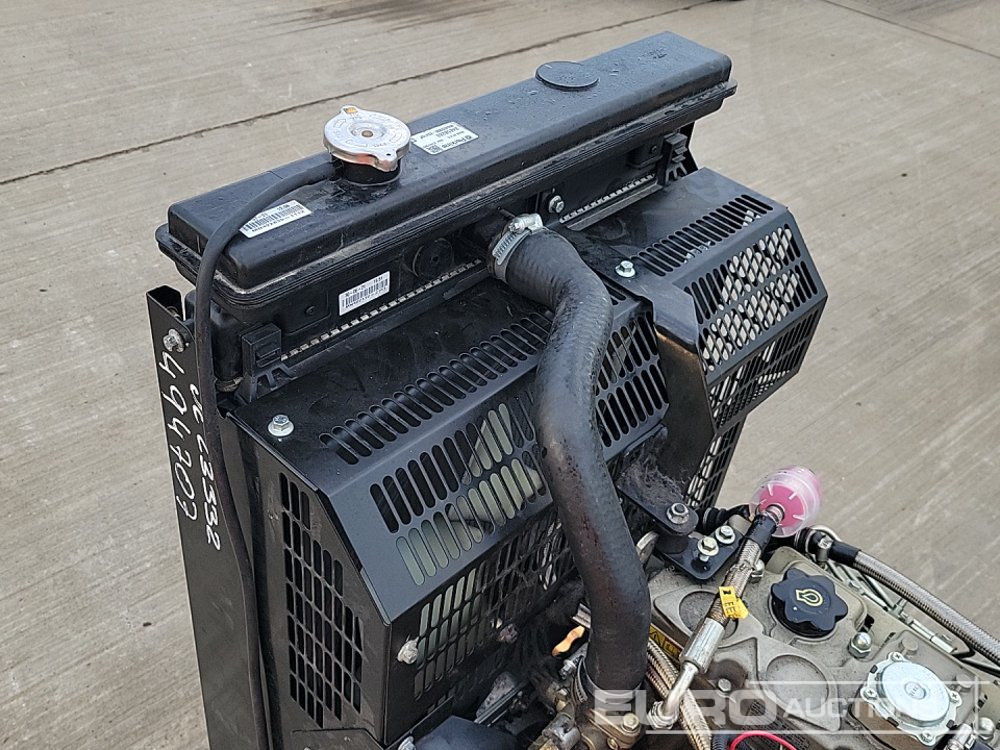 Motor Perkins 403A: foto 9