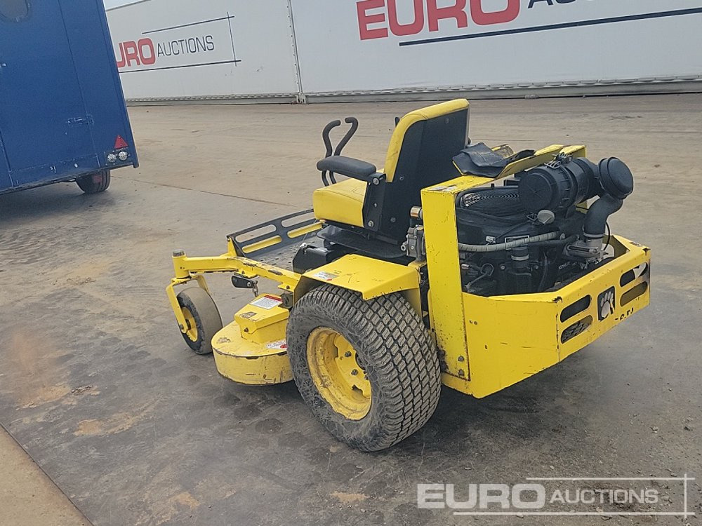 Petrol Zero Turn Ride on Lawnmower - Cortador de grama: foto 3 Petrol Zero Turn Ride on Lawnmower - Cortador de grama: foto 3