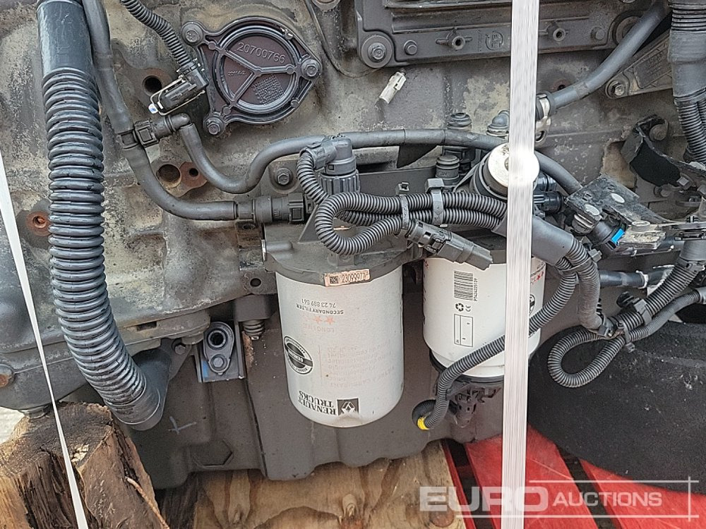 Motor Renault 6 Cylinder Engine: foto 15 Motor Renault 6 Cylinder Engine: foto 15