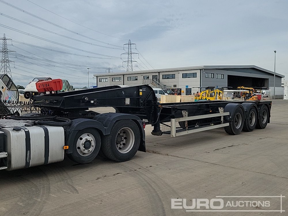 SDC Trailers Ltd Tri Axle Skeleton Trailer, Twist Locks - Semi-reboque plataforma/ Caixa aberta: foto 1 SDC Trailers Ltd Tri Axle Skeleton Trailer, Twist Locks - Semi-reboque plataforma/ Caixa aberta: foto 1