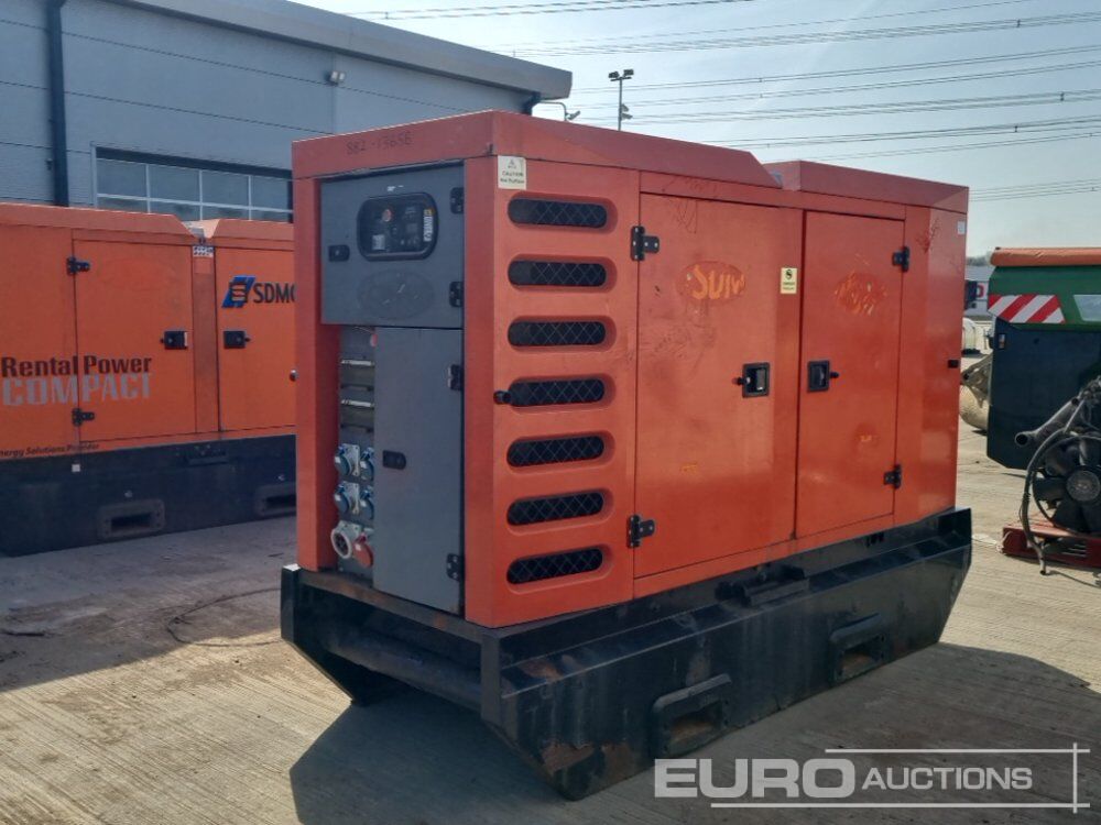 SDMO R110 - Gerador elétrico: foto 1 SDMO R110 - Gerador elétrico: foto 1