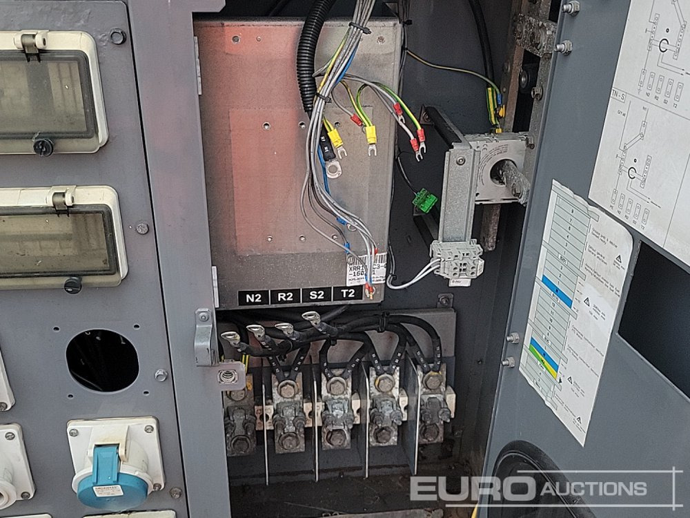 Gerador elétrico SDMO R110: foto 11 Gerador elétrico SDMO R110: foto 11