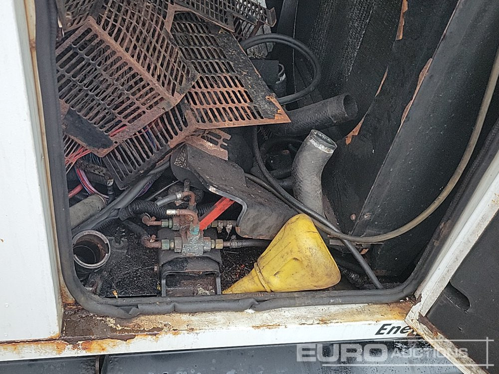 Gerador elétrico SDMO R110: foto 17 Gerador elétrico SDMO R110: foto 17