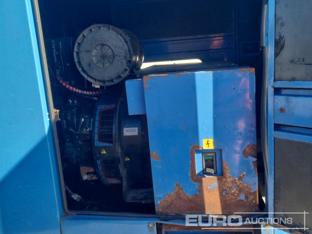 Gerador elétrico SDMO V550: foto 9