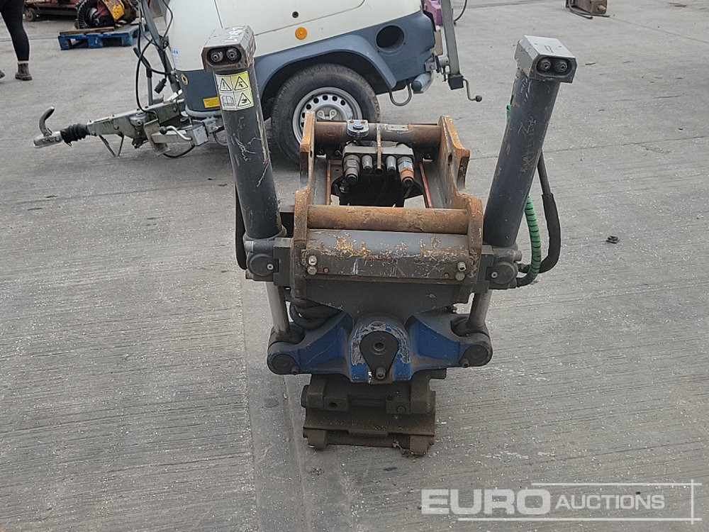 SMP Hydraulic Tilt Rotator QH 60mm Pin to suit 10 Ton Excavator - Acoplamento rápido: foto 2 SMP Hydraulic Tilt Rotator QH 60mm Pin to suit 10 Ton Excavator - Acoplamento rápido: foto 2