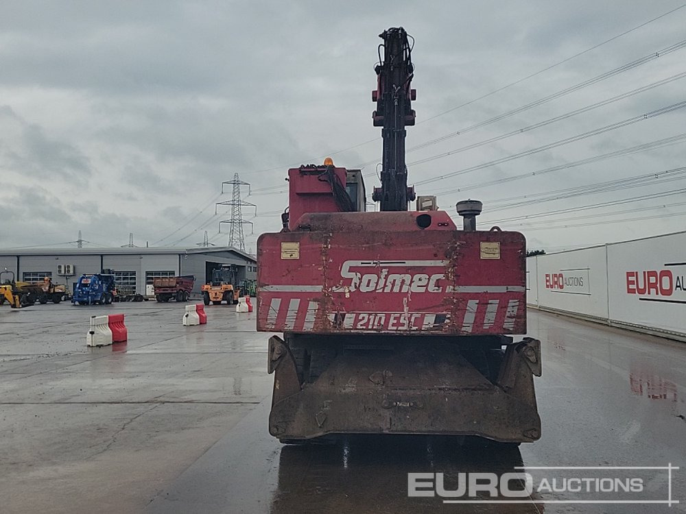 Solmec 210LS - Escavadeira de rodas: foto 4 Solmec 210LS - Escavadeira de rodas: foto 4