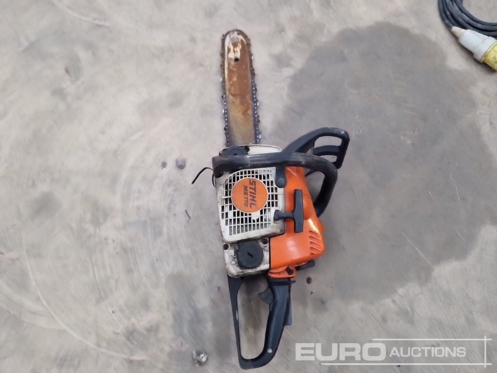 Stihl MS170 Chainsaw - Equipamento de construção: foto 4 Stihl MS170 Chainsaw - Equipamento de construção: foto 4