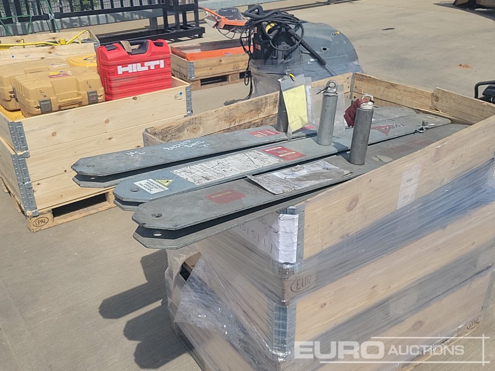 Stillage of Base Weights & Man Anchors (3 of) - Equipamento de construção: foto 5 Stillage of Base Weights & Man Anchors (3 of) - Equipamento de construção: foto 5