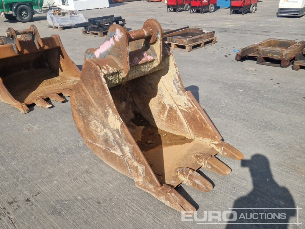 Strickland 36" Digging Bucket 80mm Pin to suit 20 Ton Excavator - Balde: foto 1 Strickland 36" Digging Bucket 80mm Pin to suit 20 Ton Excavator - Balde: foto 1