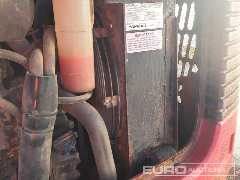 Mini escavadeira Takeuchi TB125: foto 41