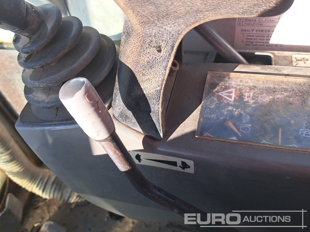 Mini escavadeira Takeuchi TB125: foto 31