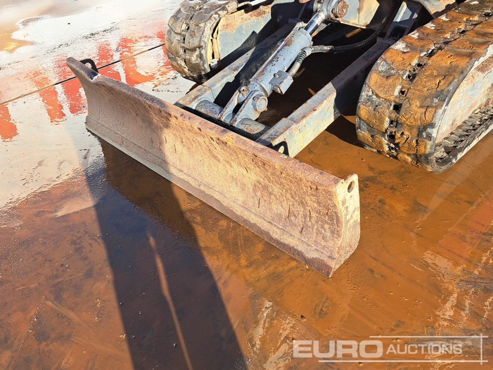 Mini escavadeira Takeuchi TB125: foto 18