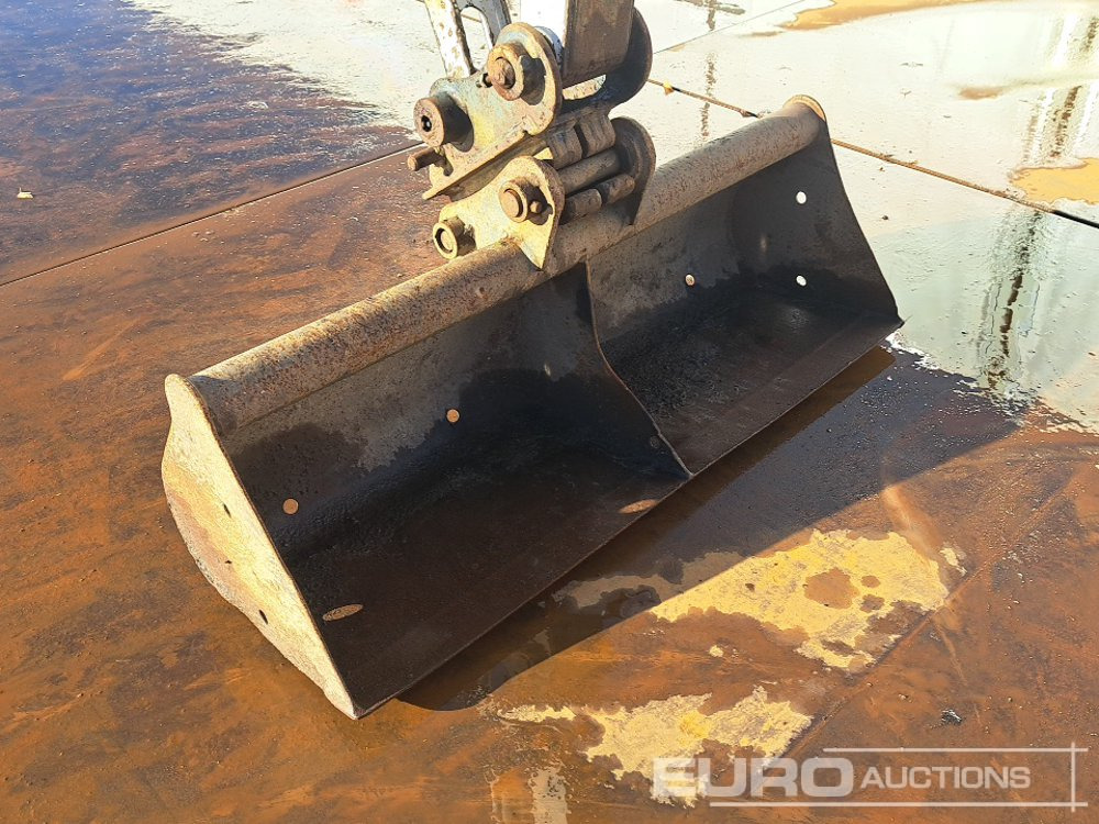 Mini escavadeira Takeuchi TB125: foto 13