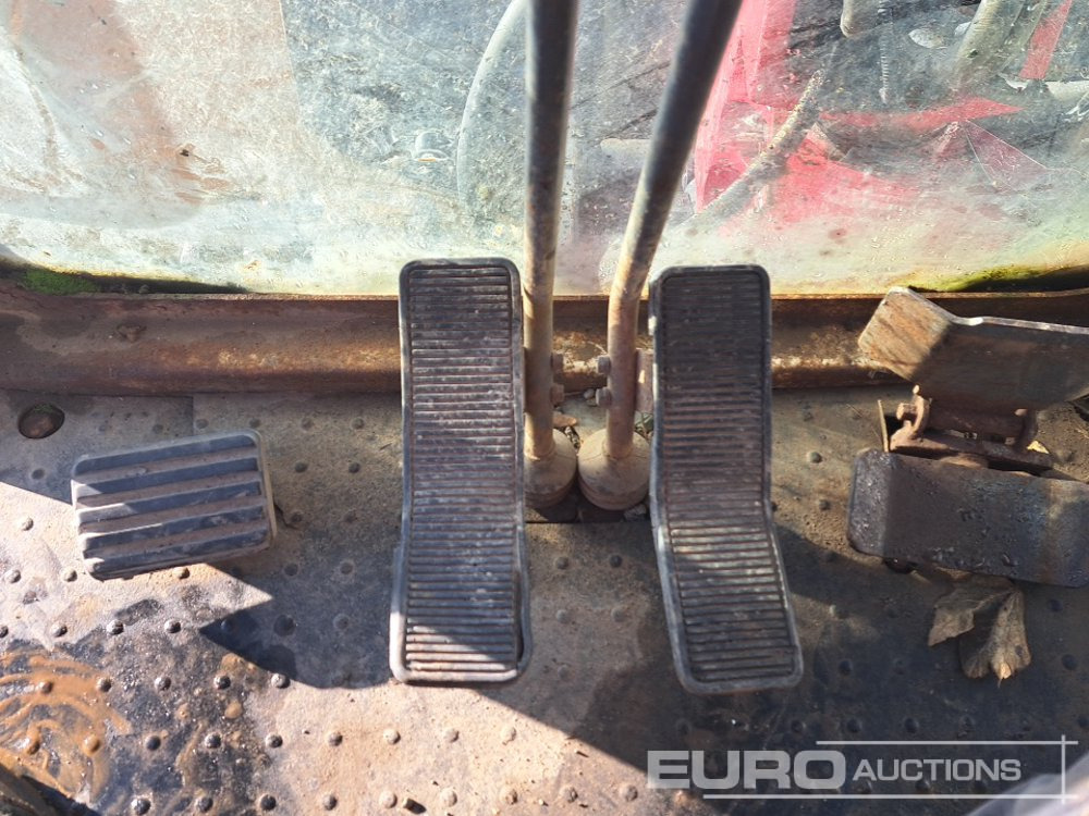 Mini escavadeira Takeuchi TB125: foto 28