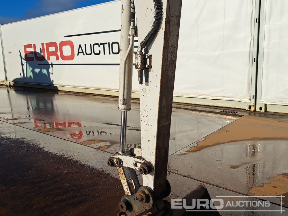 Mini escavadeira Takeuchi TB125: foto 14