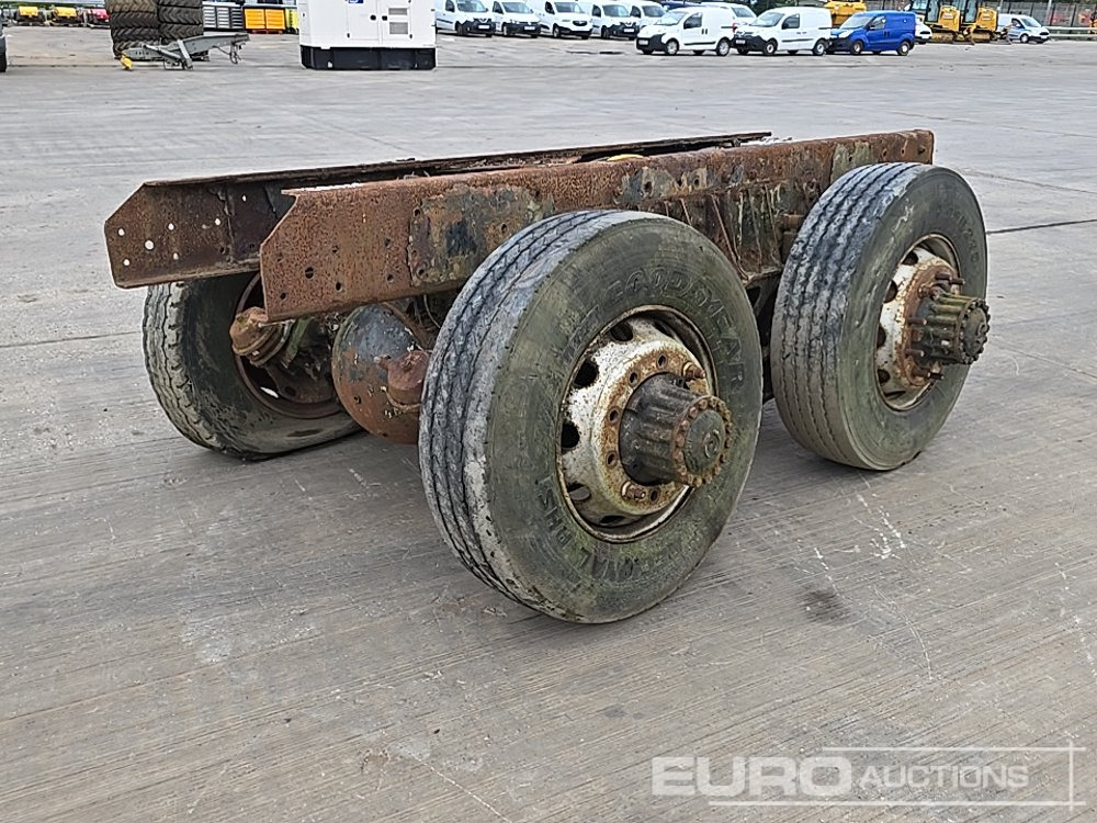 Twin Axle Chassis Cut Off - Estrutura/ Châssis para Camião: foto 1 Twin Axle Chassis Cut Off - Estrutura/ Châssis para Camião: foto 1