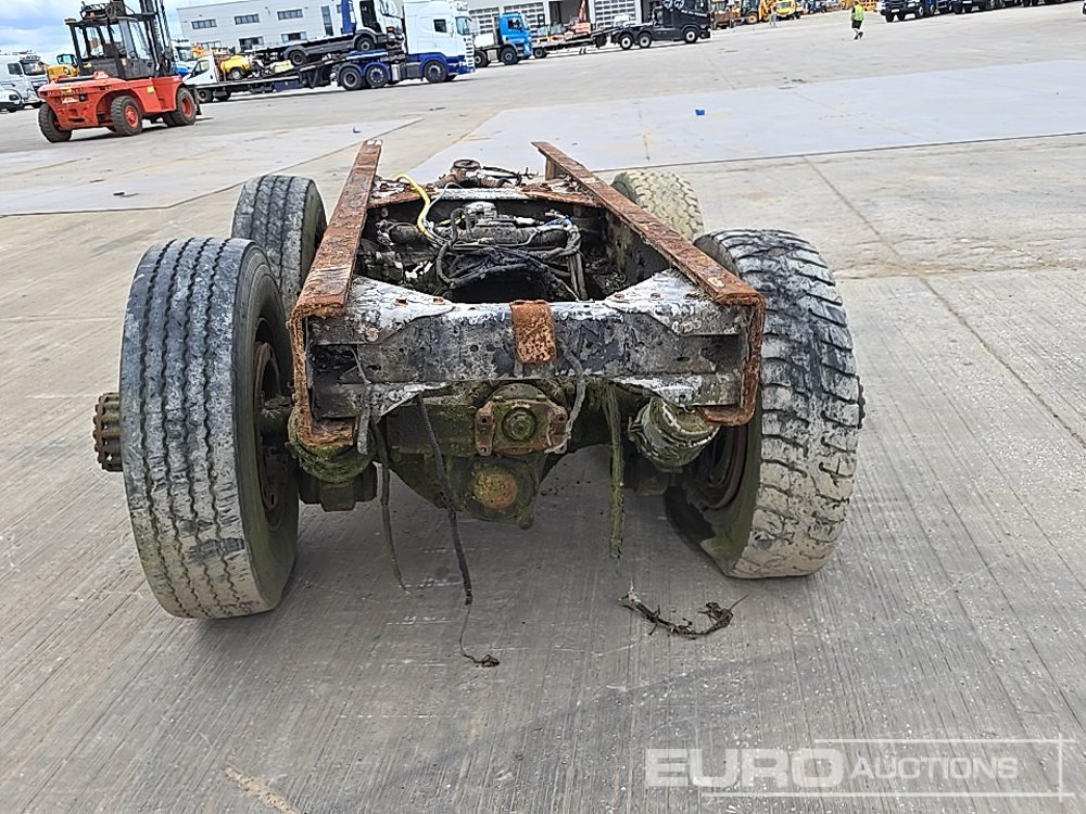 Twin Axle Chassis Cut Off - Estrutura/ Châssis para Camião: foto 4 Twin Axle Chassis Cut Off - Estrutura/ Châssis para Camião: foto 4