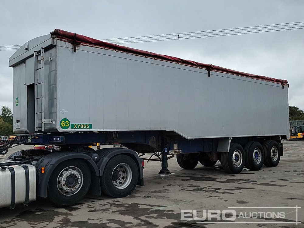 United Trailers Tri Axle Bulk Tipping Trailer, Easy Sheet - Semi-reboque basculante: foto 1 United Trailers Tri Axle Bulk Tipping Trailer, Easy Sheet - Semi-reboque basculante: foto 1