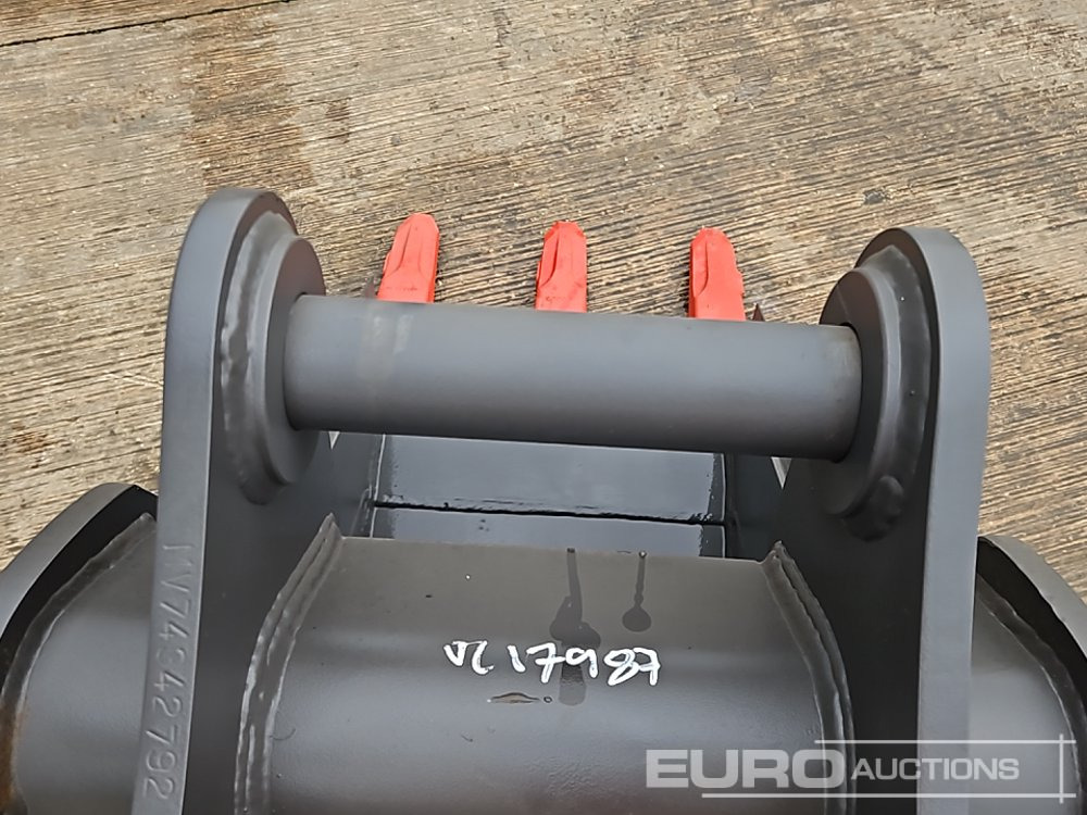 Balde novo Unused 2024 Miller 24" Digging 65mm Pin to suit 13 Ton Excavator: foto 11 Balde novo Unused 2024 Miller 24" Digging 65mm Pin to suit 13 Ton Excavator: foto 11