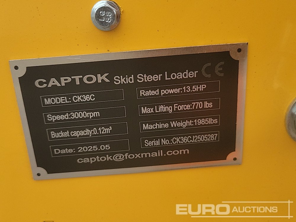 Mini pá carregadora Unused 2025 Captok CK36C: foto 38