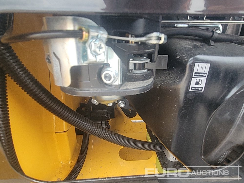 Mini pá carregadora Unused 2025 Captok CK36C: foto 23