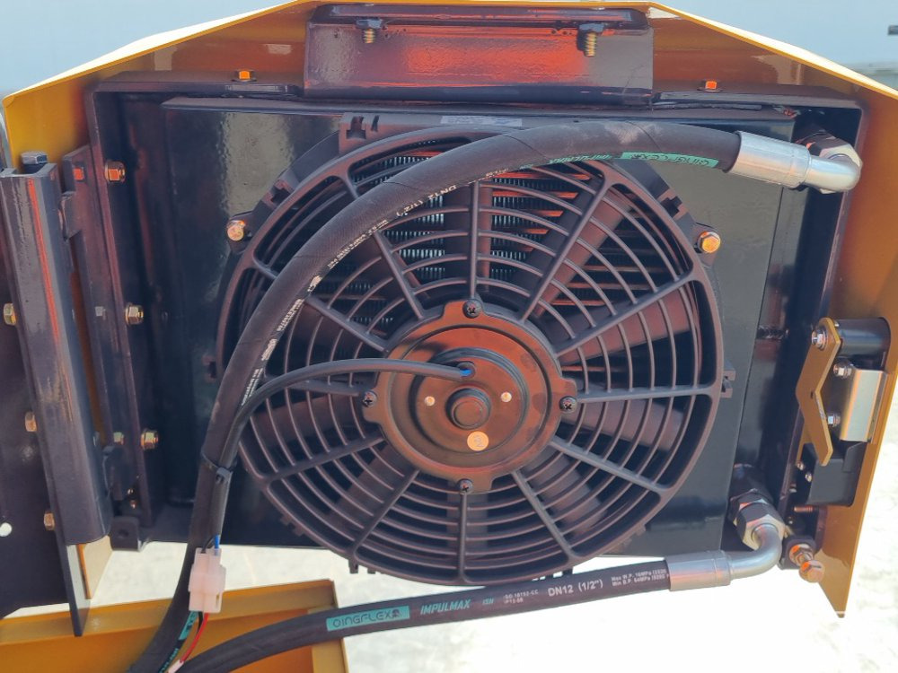 Mini pá carregadora Unused 2025 Shandong SI360: foto 19