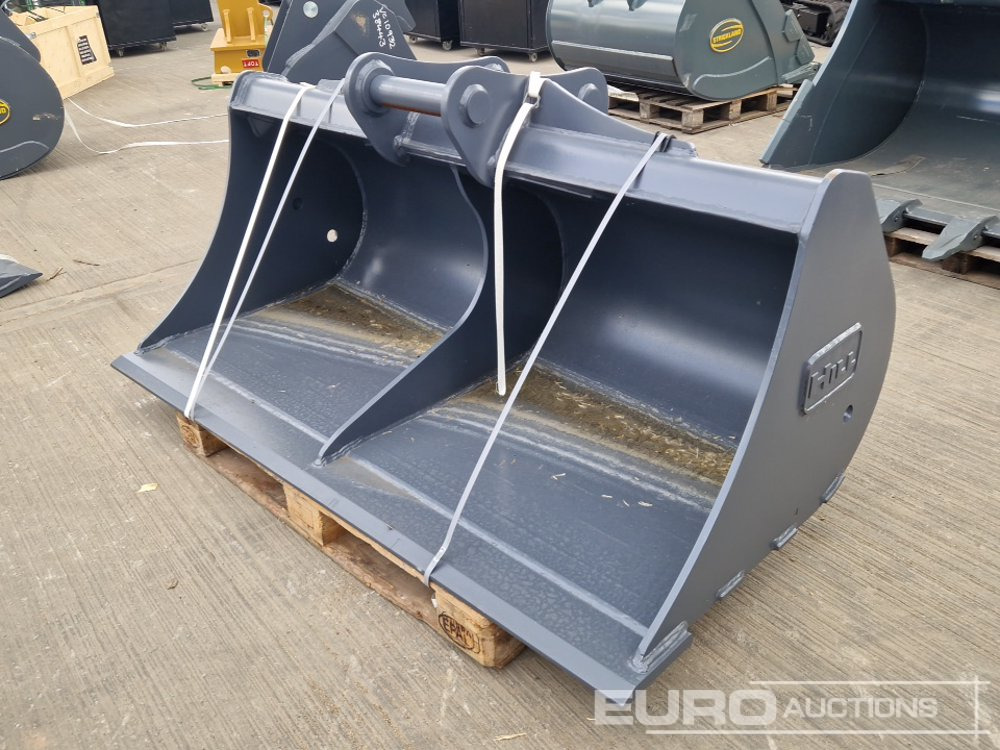 Unused 2025 Titan 72" Ditching Bucket 65mm Pin to suit 13 Ton Excavator - Balde: foto 1 Unused 2025 Titan 72" Ditching Bucket 65mm Pin to suit 13 Ton Excavator - Balde: foto 1