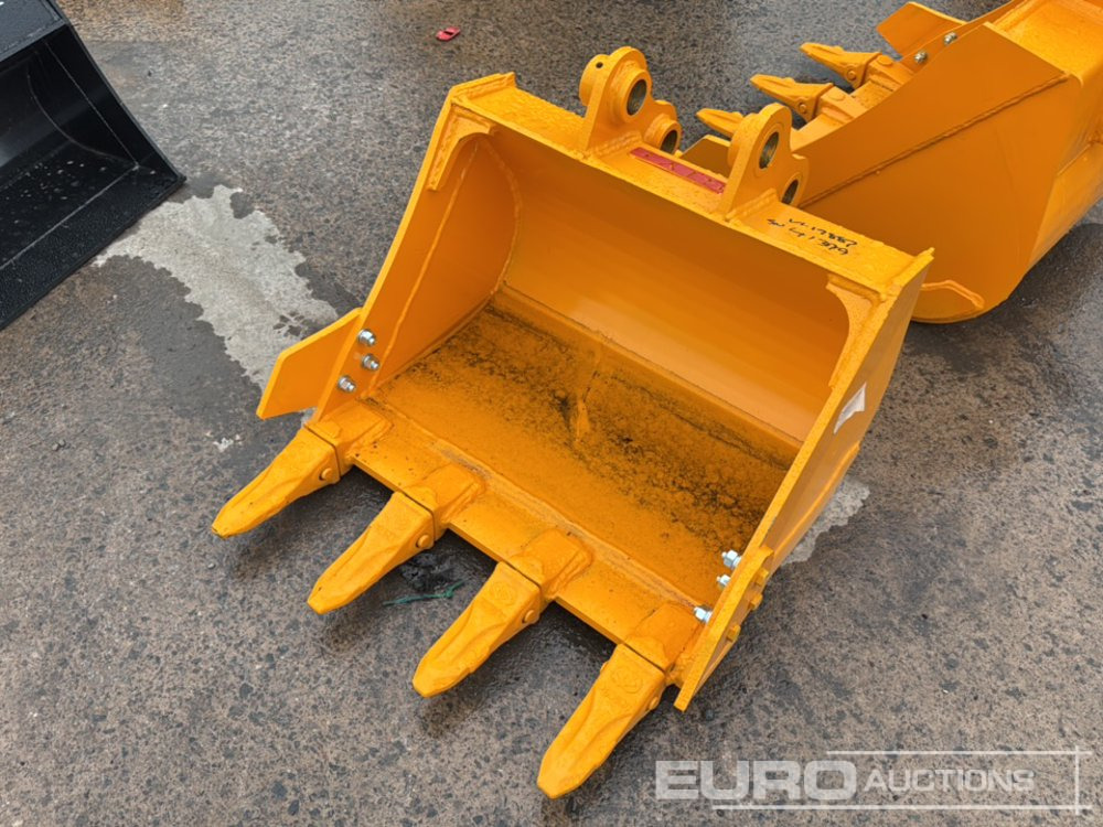Unused 24" Digging Bucket to suit Mini Excavator - Balde: foto 1 Unused 24" Digging Bucket to suit Mini Excavator - Balde: foto 1