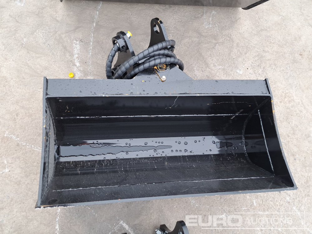 Unused 32" Hydraulic Tilting Bucket to suit Mini Excavator - Balde: foto 5 Unused 32" Hydraulic Tilting Bucket to suit Mini Excavator - Balde: foto 5
