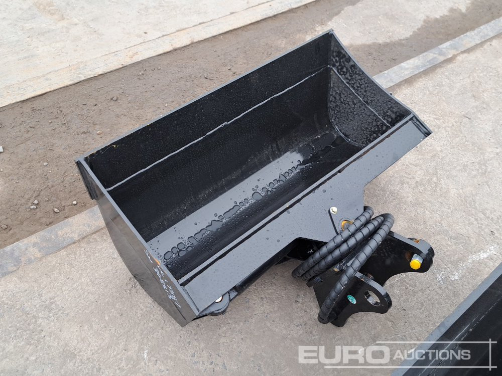 Unused 32" Hydraulic Tilting Bucket to suit Mini Excavator - Balde: foto 2 Unused 32" Hydraulic Tilting Bucket to suit Mini Excavator - Balde: foto 2