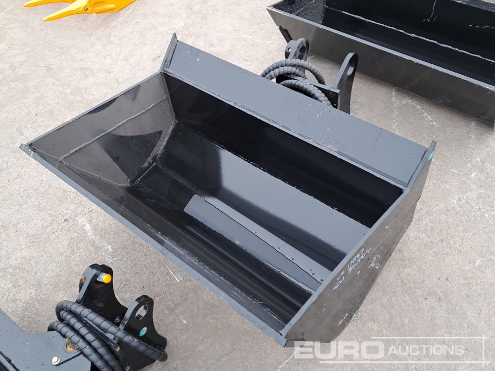 Unused 36" Hydraulic Tilting Bucket to suit Mini Excavator - Balde: foto 2 Unused 36" Hydraulic Tilting Bucket to suit Mini Excavator - Balde: foto 2