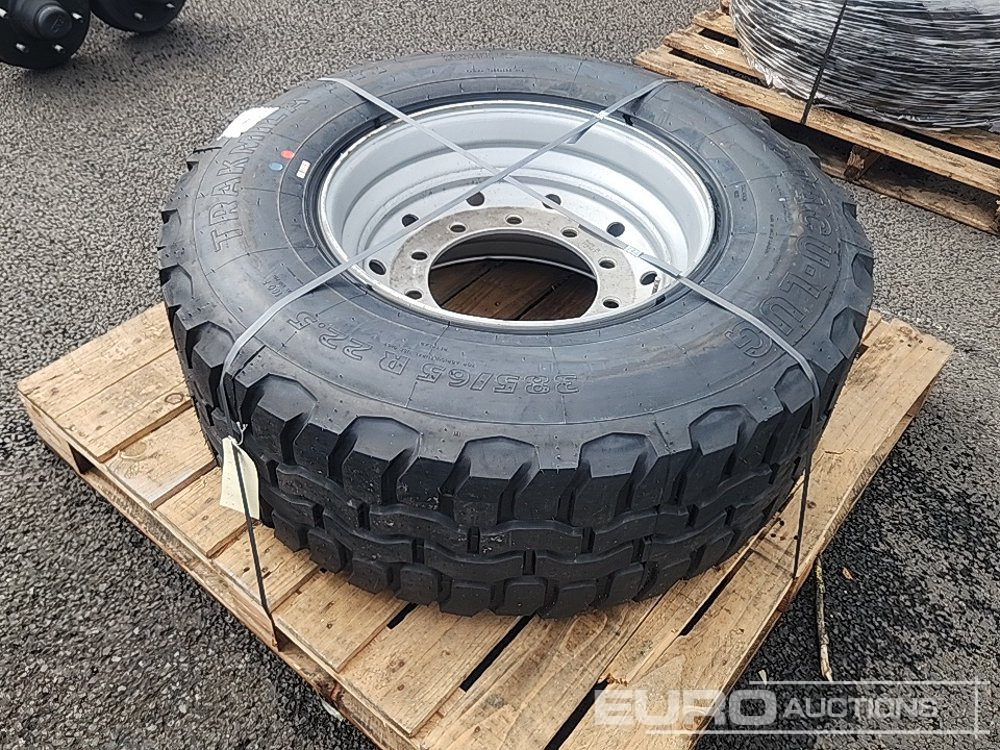Unused 385/65R22.5 Tyres & 10 Stud Rim (1 of) - Pneu: foto 4 Unused 385/65R22.5 Tyres & 10 Stud Rim (1 of) - Pneu: foto 4