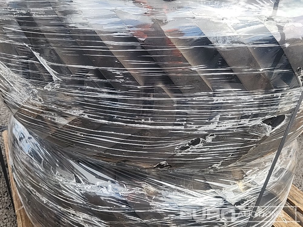 Unused 400/55R22.5 Tyres & 10 Stud Rim (4 of) - Pneu: foto 5 Unused 400/55R22.5 Tyres & 10 Stud Rim (4 of) - Pneu: foto 5
