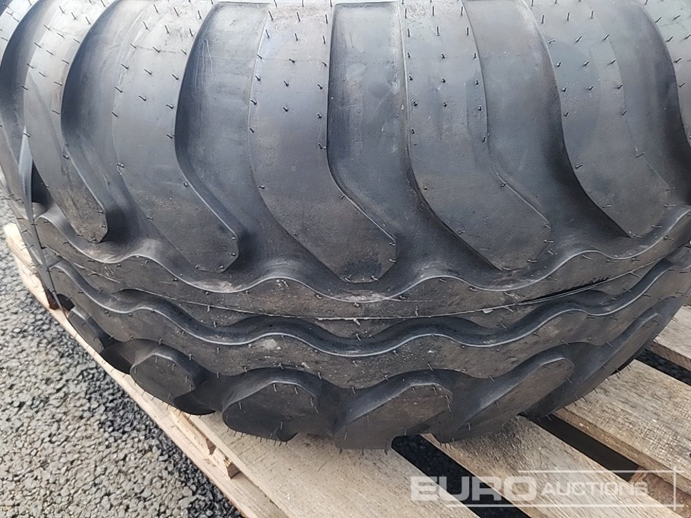 Unused 500/50-17 Tyres & 8 Stud Rim (1 of) - Pneu: foto 5 Unused 500/50-17 Tyres & 8 Stud Rim (1 of) - Pneu: foto 5