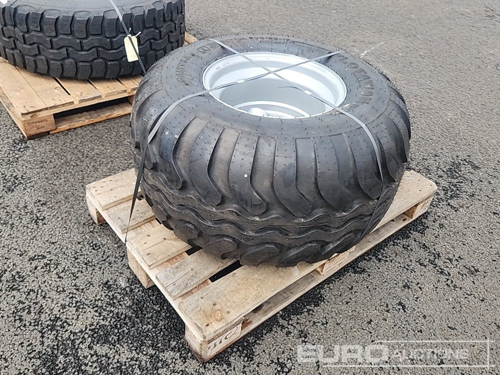 Unused 500/50-17 Tyres & 8 Stud Rim (1 of) - Pneu: foto 3 Unused 500/50-17 Tyres & 8 Stud Rim (1 of) - Pneu: foto 3