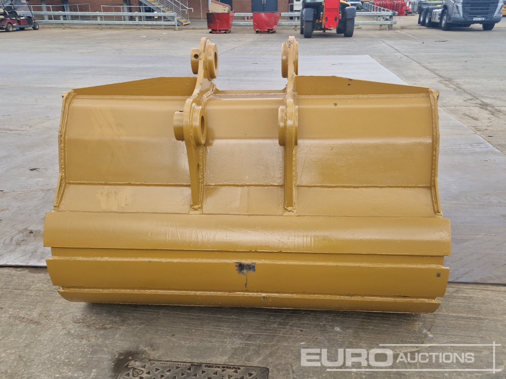 Unused 68" Digging Bucket 80mm Pin to suit 20 Ton Excavator - Balde: foto 4 Unused 68" Digging Bucket 80mm Pin to suit 20 Ton Excavator - Balde: foto 4