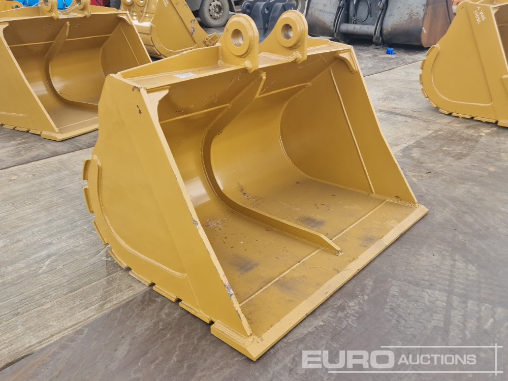 Unused 68" Digging Bucket 80mm Pin to suit 20 Ton Excavator - Balde: foto 1 Unused 68" Digging Bucket 80mm Pin to suit 20 Ton Excavator - Balde: foto 1