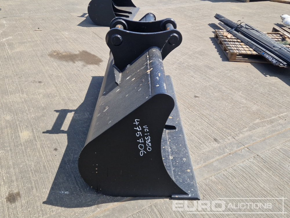 Balde novo Unused 70" Ditching Bucket 65mm Pin to suit 13 Ton Excavator: foto 6