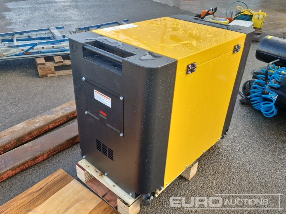 Unused Jobsite 4.5Kw Diesel Generator, Electric Start, Remote Control - Gerador elétrico: foto 4 Unused Jobsite 4.5Kw Diesel Generator, Electric Start, Remote Control - Gerador elétrico: foto 4