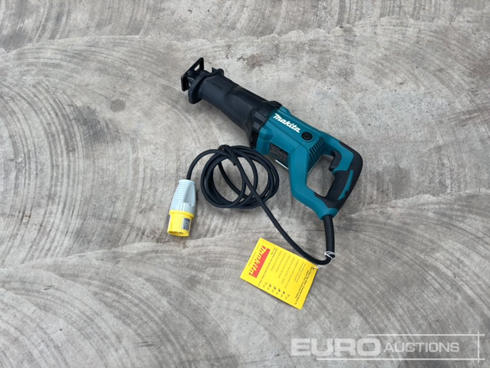 Unused Makita 110 Volt Reciprocating Saw - Equipamento para oficina: foto 3 Unused Makita 110 Volt Reciprocating Saw - Equipamento para oficina: foto 3